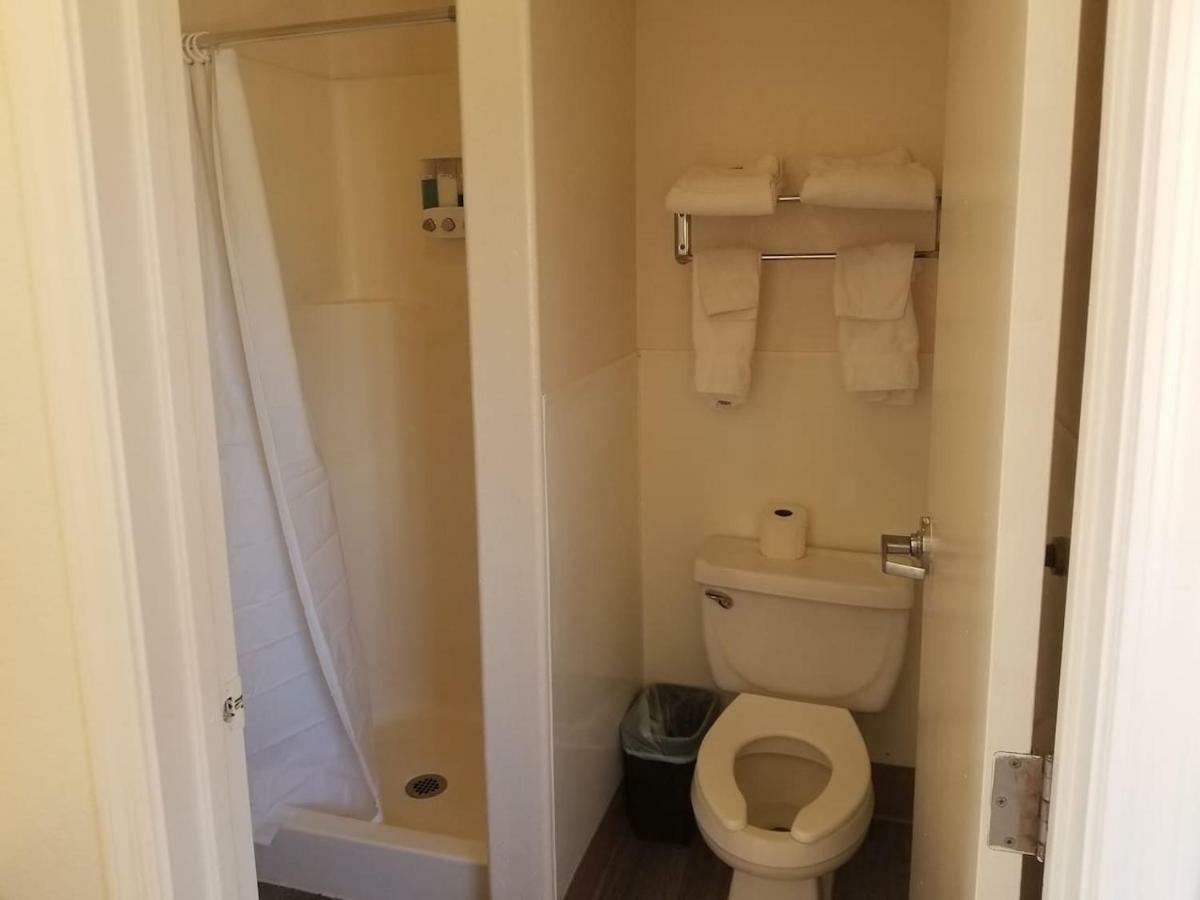 Villa 072A Affordable Getaway Near South Rim Sleeps 4- No Kitchenette Valle Exterior foto