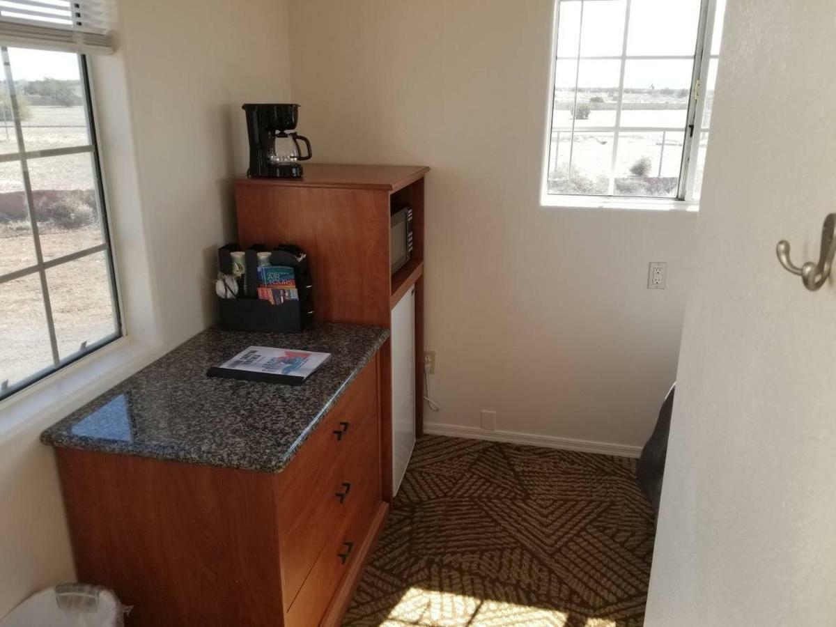 Villa 072A Affordable Getaway Near South Rim Sleeps 4- No Kitchenette Valle Exterior foto